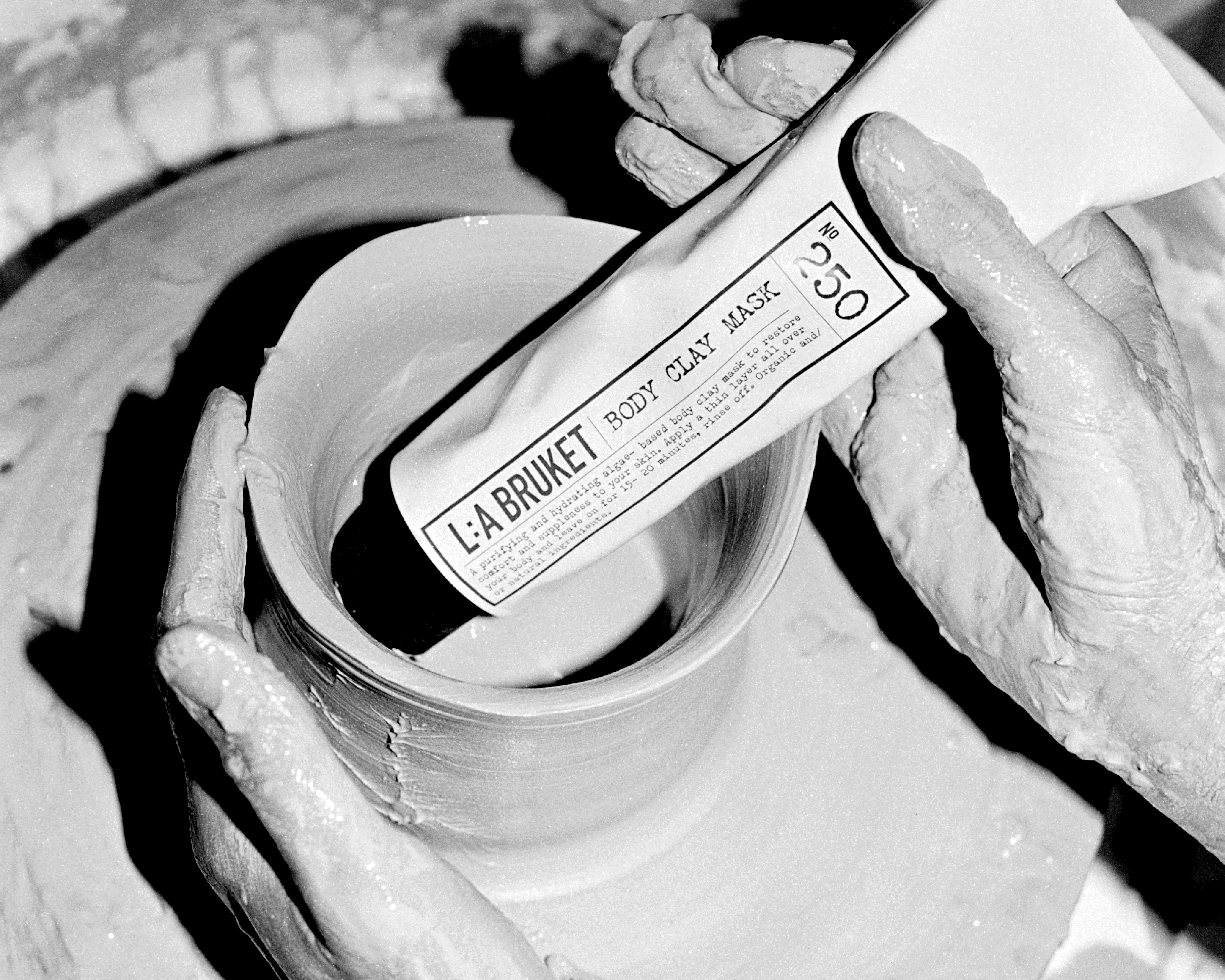 L:a Bruket 250淨化美膚泥 新光三越A11形象櫃獨家上市