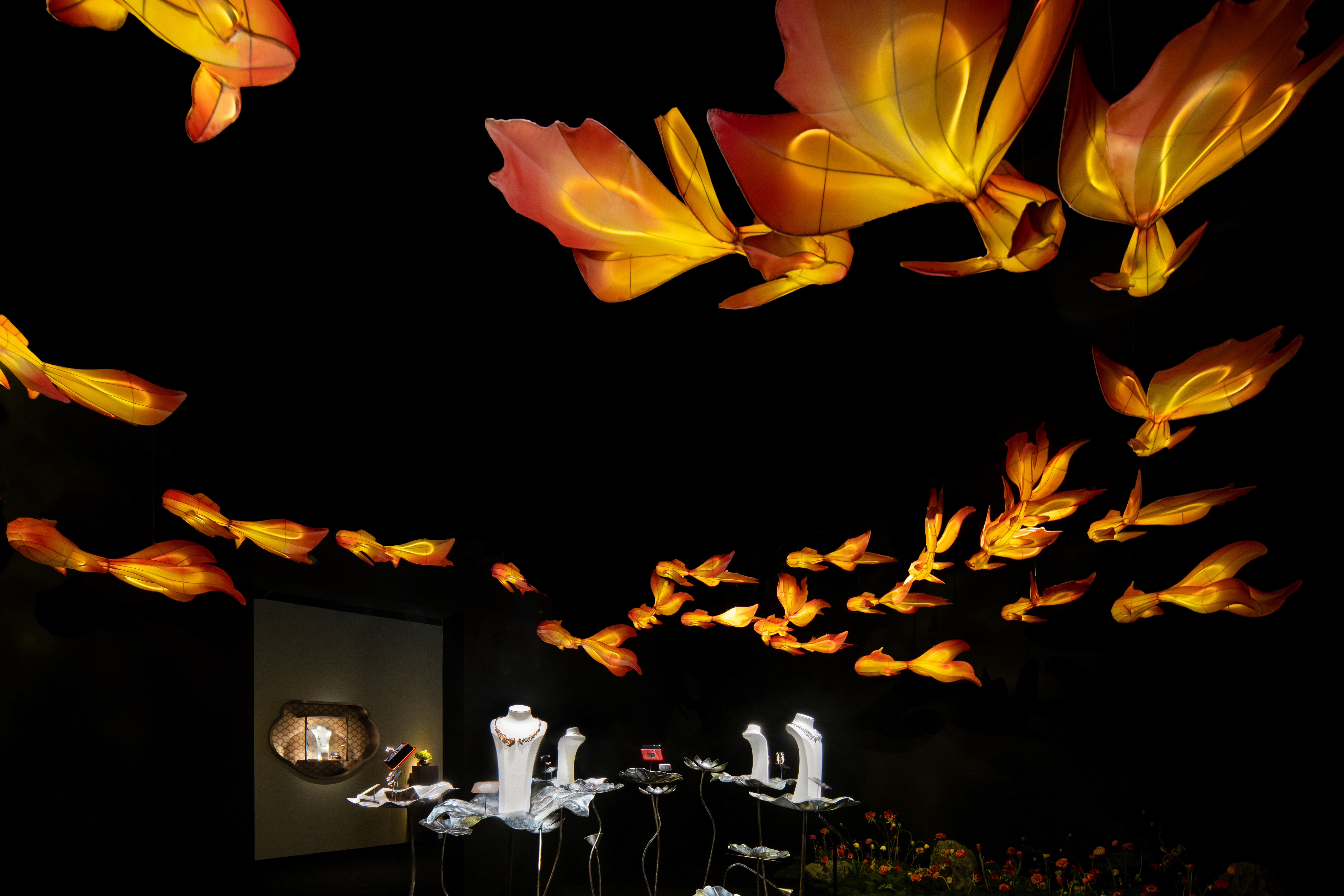 繁花盛景 綻然詩意 Floral Splendor, Poetic Blossoms