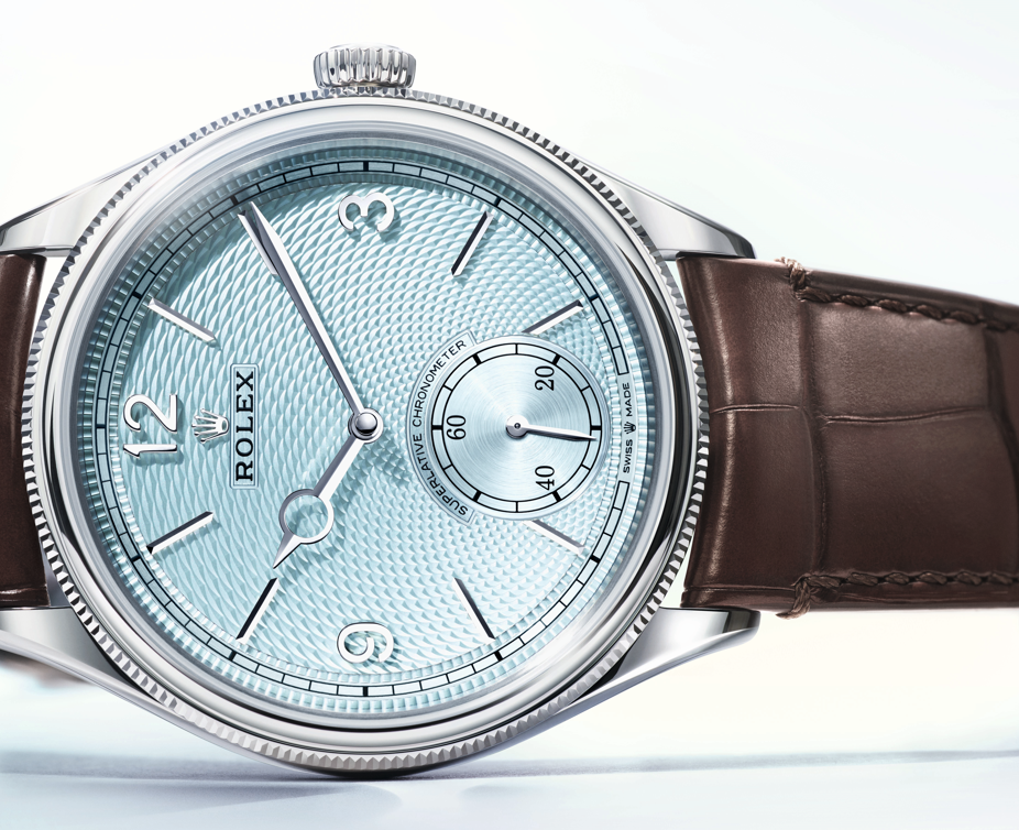 沁涼冰藍 韶光美學 Cool Ice Blue: Aesthetic of Glorious Time