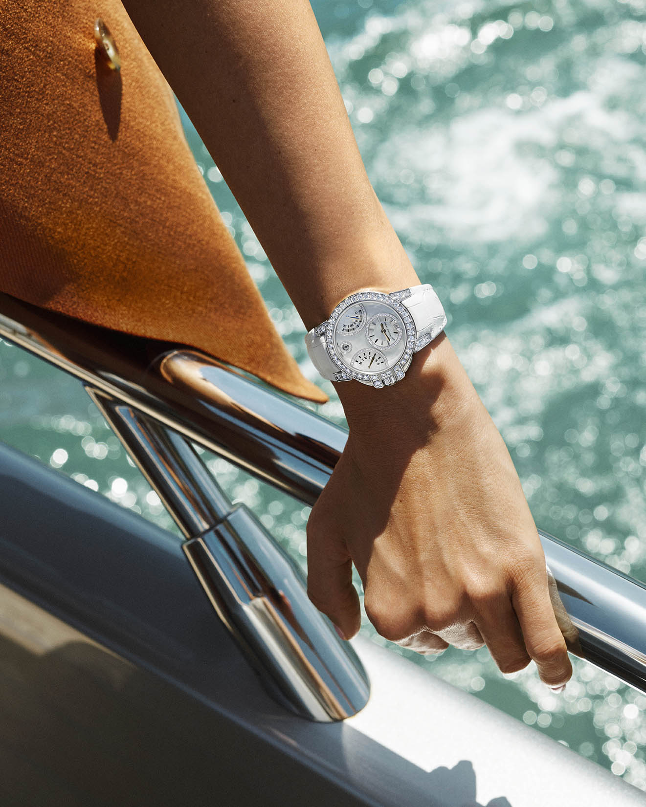 海風漫遊，度假風尚Sea Breeze Reverie: A Horological Voyage for the Soul